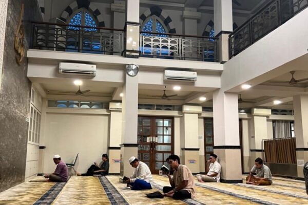 Galeri Masjid Raya Pulo Asem (7)